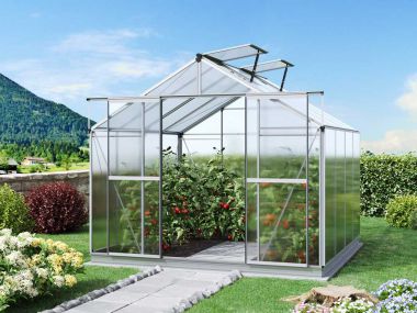 Die Frontansicht des Gewaechshauses Orchidee 4 enthüllt eine moderne Struktur und hochwertige Materialien, die eine optimale Pflege der Pflanzen ermöglichen.