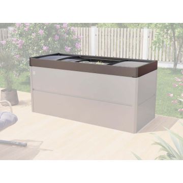 Entdecken Sie die grüne Oase auf unserem Gewächshaus-Regal! Dieses Bild fängt die Fülle von prächtigen Pflanzen ein, die auf unseren stabilen Regalböden gedeihen. Von blühenden Blumen bis zu aromatischen Kräutern – dieses Regal ist ein Paradies für Gärtne