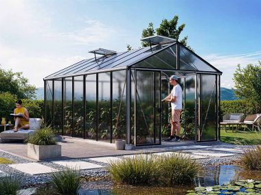 Gewaechshaus ASTERIA 25. Das Gewaechshaus klein mit 12 mm Doppelstegplatten. Ein Glashaus der GFP Profi Gewaechshaus Serie. Ein Gewaechshaus selber bauen in den Farben Aluminium-Natur, Anthrazit oder Gruen.