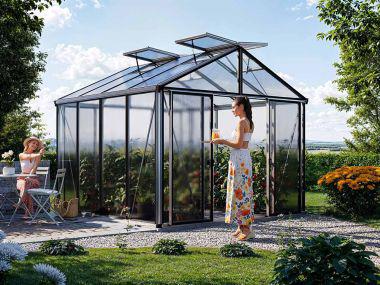 Gewaechshaus ASTERIA 21. Das Gewaechshaus klein mit 16 mm Doppelstegplatten. Ein Glashaus der GFP Profi Gewaechshaus Serie. Ein Gewaechshaus selber bauen in den Farben Aluminium-Natur, Anthrazit oder Gruen.