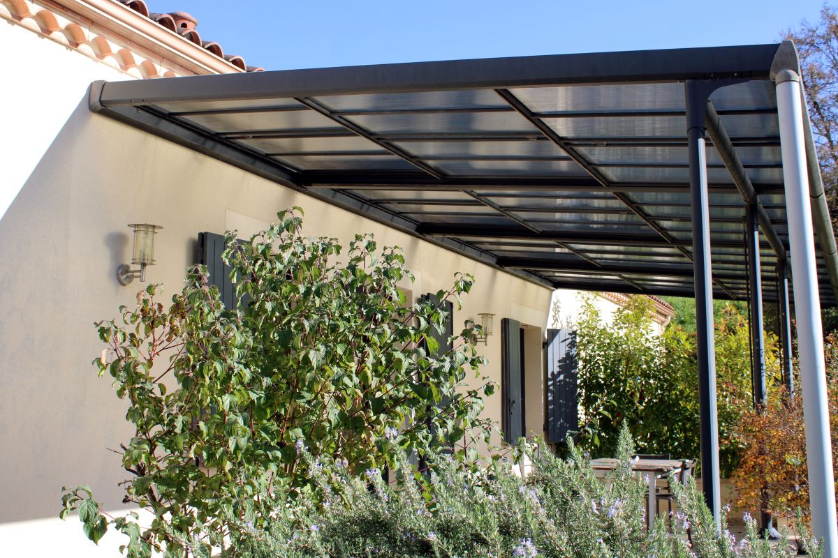 terassen-ueberdachung-oder-pergola